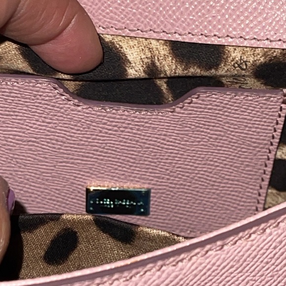 Preloved Dolce n Gabbana mini 2 way bag excellent condition color is light pink - Picture 7 of 13